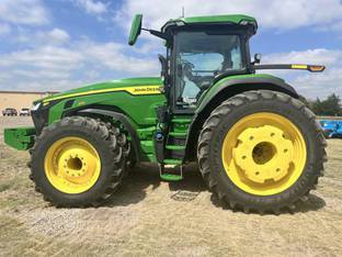 2023 John Deere 8R 370