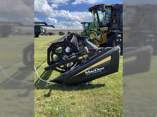 2013 MacDon Industries FD75