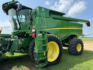 2019 John Deere S760