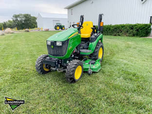 2022 John Deere 2025R