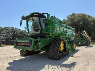 2023 John Deere X9 1000