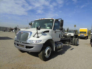 2016 International 4300 C+C