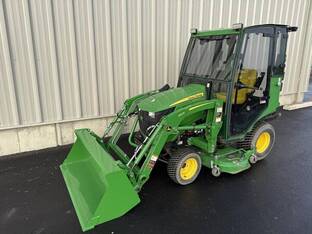 2016 John Deere 1025R
