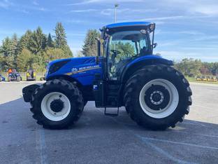 2023 New Holland T7.260
