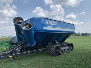 2018 Kinze 1100