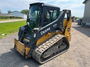 2019 John Deere 317G