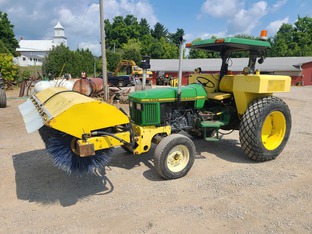John Deere 5300