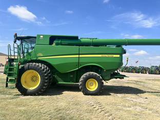 2018 John Deere S770