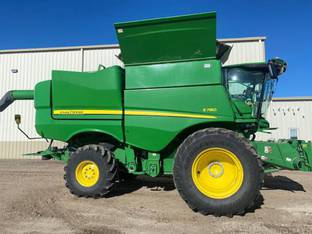 2021 John Deere S780