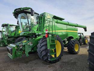 2021 John Deere S780