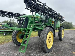 2010 John Deere 4830