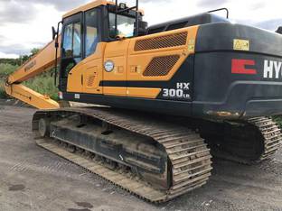 2020 Hyundai HX300LR