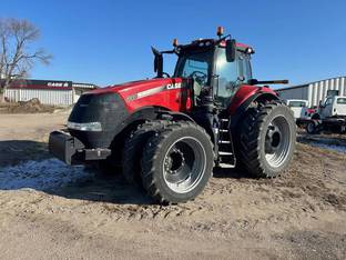 2017 Case IH Magnum 340