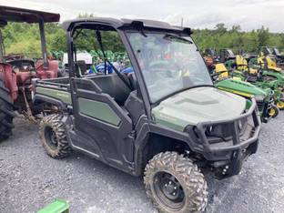 2021 John Deere GATOR XUV 835M