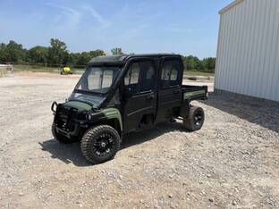 2023 John Deere GATOR XUV 825M