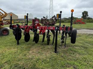 2025 Unverferth ZONEBUILDER 112