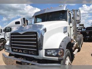 2008 Mack GRANITE GU713