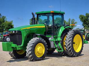 2002 John Deere 8320
