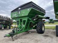 2010 Parker 739