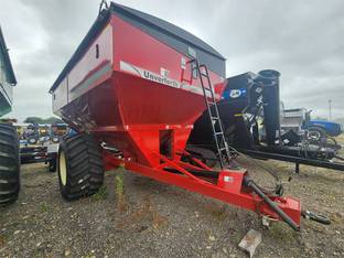 2013 Unverferth 8250