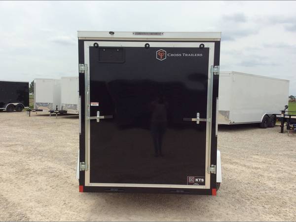 2025 Cross 6x10 single axle ramp door