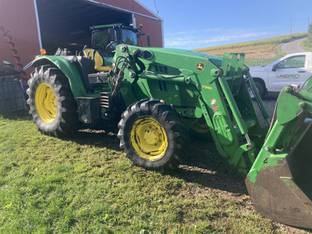 2013 John Deere 6105M