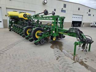 2019 John Deere 1775NT