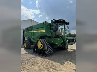 2023 John Deere X9 1000