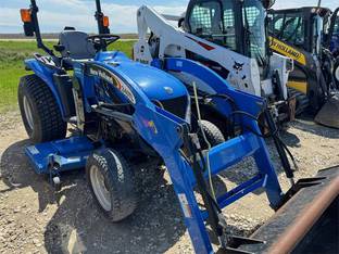 2008 New Holland T2220