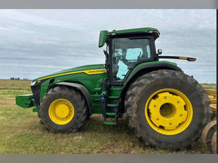 2023 John Deere 8R 410