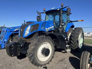 2017 New Holland T8.320