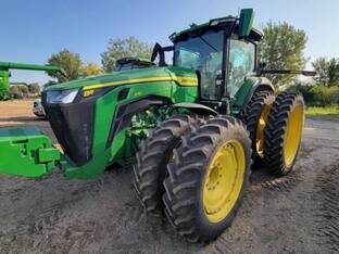 2023 John Deere 8R 370