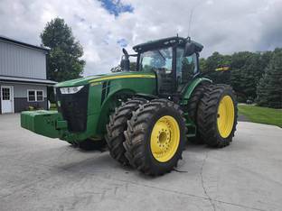 2015 John Deere 8320R