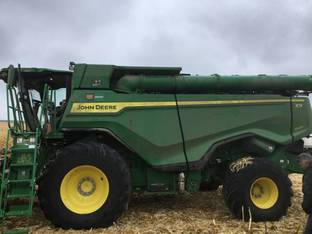 2022 John Deere X9 1000