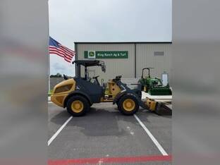 2019 John Deere 204L