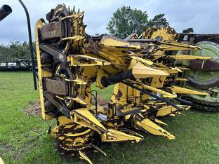 2009 New Holland 470FI