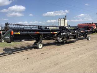 2012 MacDon Industries FD70