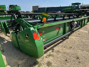 2010 John Deere 630F