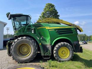 2017 John Deere 8600