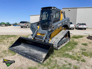 2023 John Deere 333G