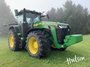 2023 John Deere 8R 340
