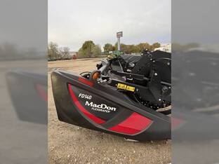 2020 MacDon Industries FD140