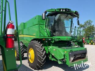 2024 John Deere S790