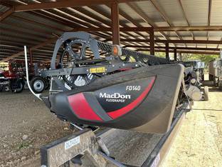 2021 MacDon Industries FD140