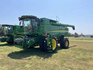 2023 John Deere S780