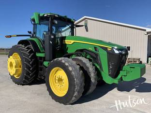 2023 John Deere 8R 370