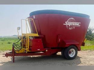 2015 Supreme International 900T
