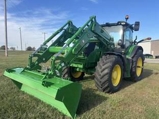 2023 John Deere 6R 155