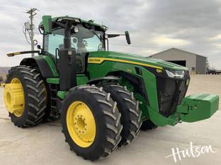 2023 John Deere 8R 370
