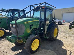 2015 John Deere 5093EN